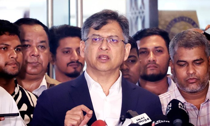 তারেক রহমানের প্রত্যাবর্তন গণতন্ত্রকে শক্ত ভিত্তি দেবে: সালাহউদ্দিন